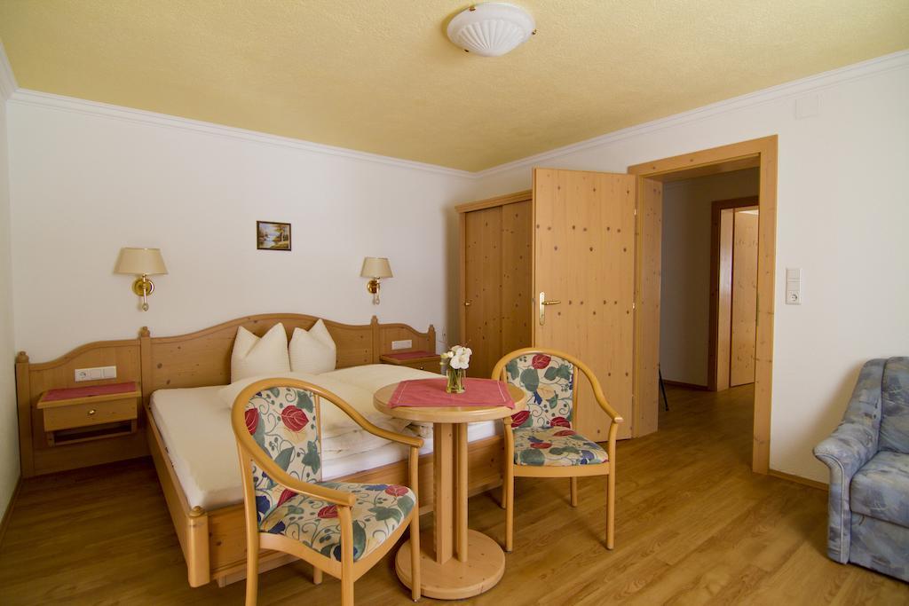 Appartment Pillerhof Obergurgl Exteriör bild