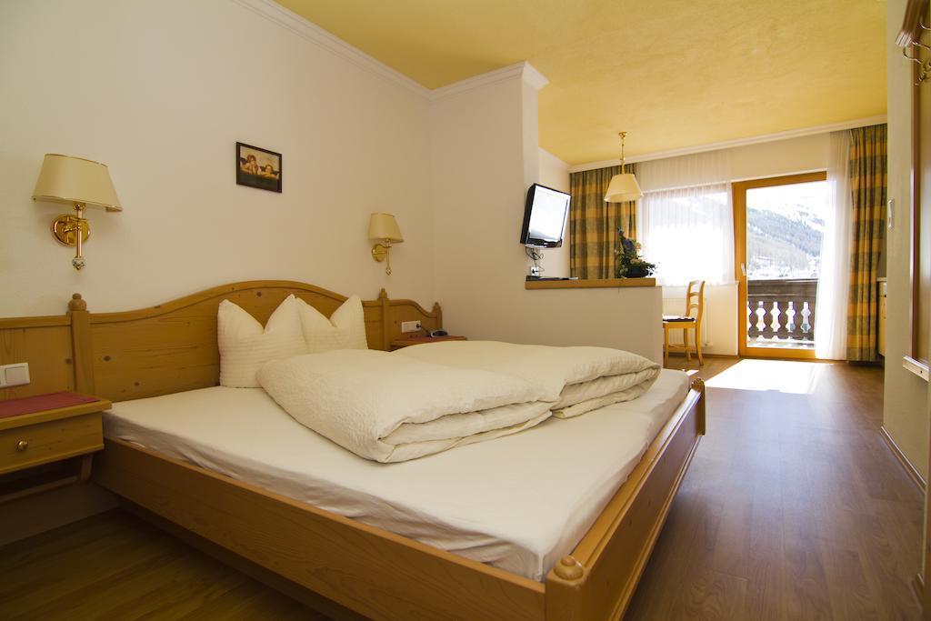 Appartment Pillerhof Obergurgl Rum bild
